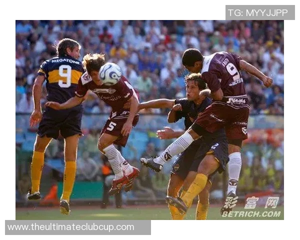 拉努斯与竞技青年激战正酣谁能在这场对决中笑到最后